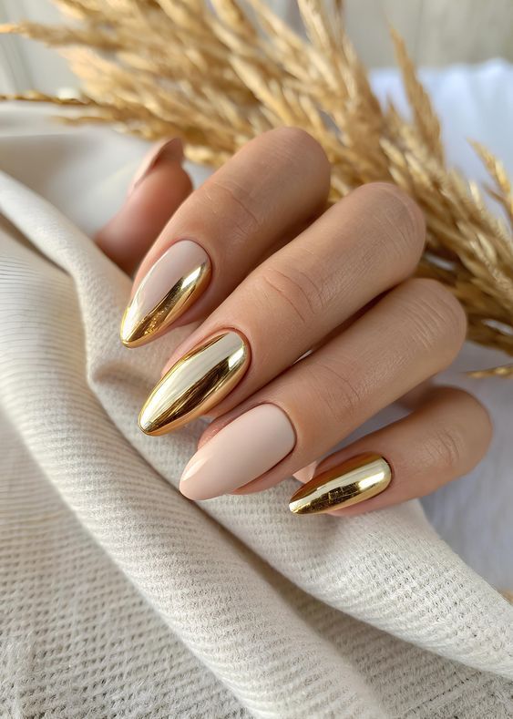 Signature Manicure